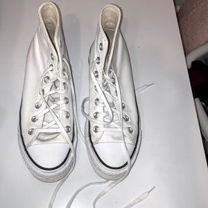 White Platform Converse Women’s Size 7